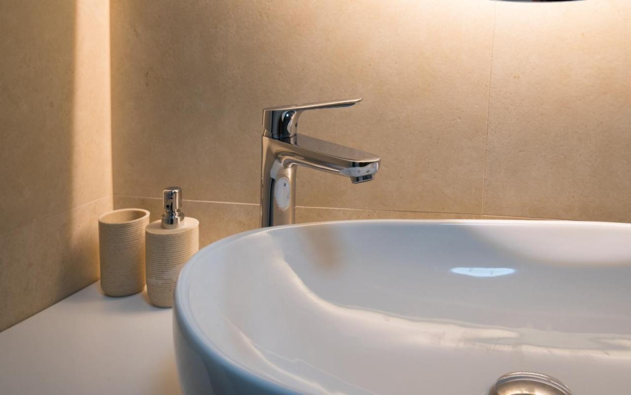 Brand New Aparment With Sea View & Swimming Pool At Ciovo - Villa Fiorentini Trogir Ngoại thất bức ảnh